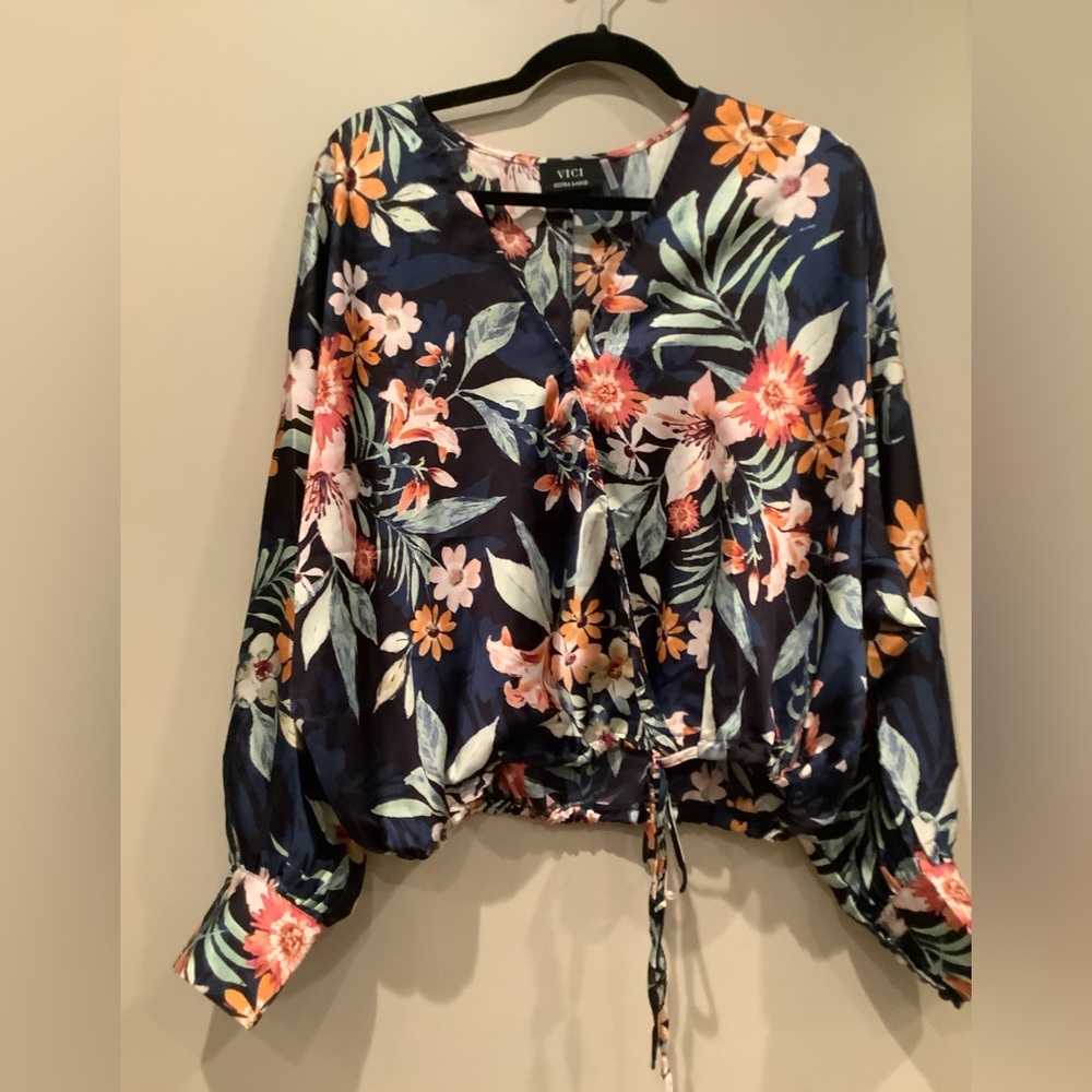 Vici XL top